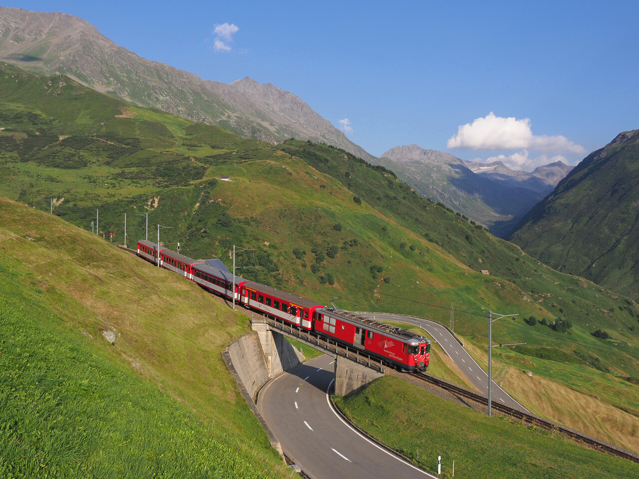 Deh 4 4 23 of mgb between n tschen and andermatt