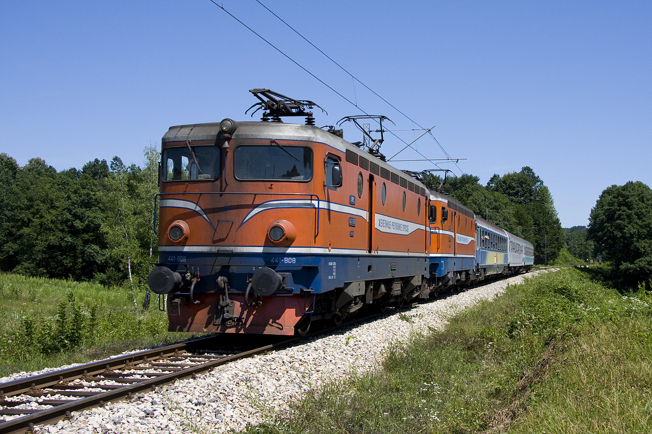 JZ 441 der ZRS zwischen Stanari und Ostružná