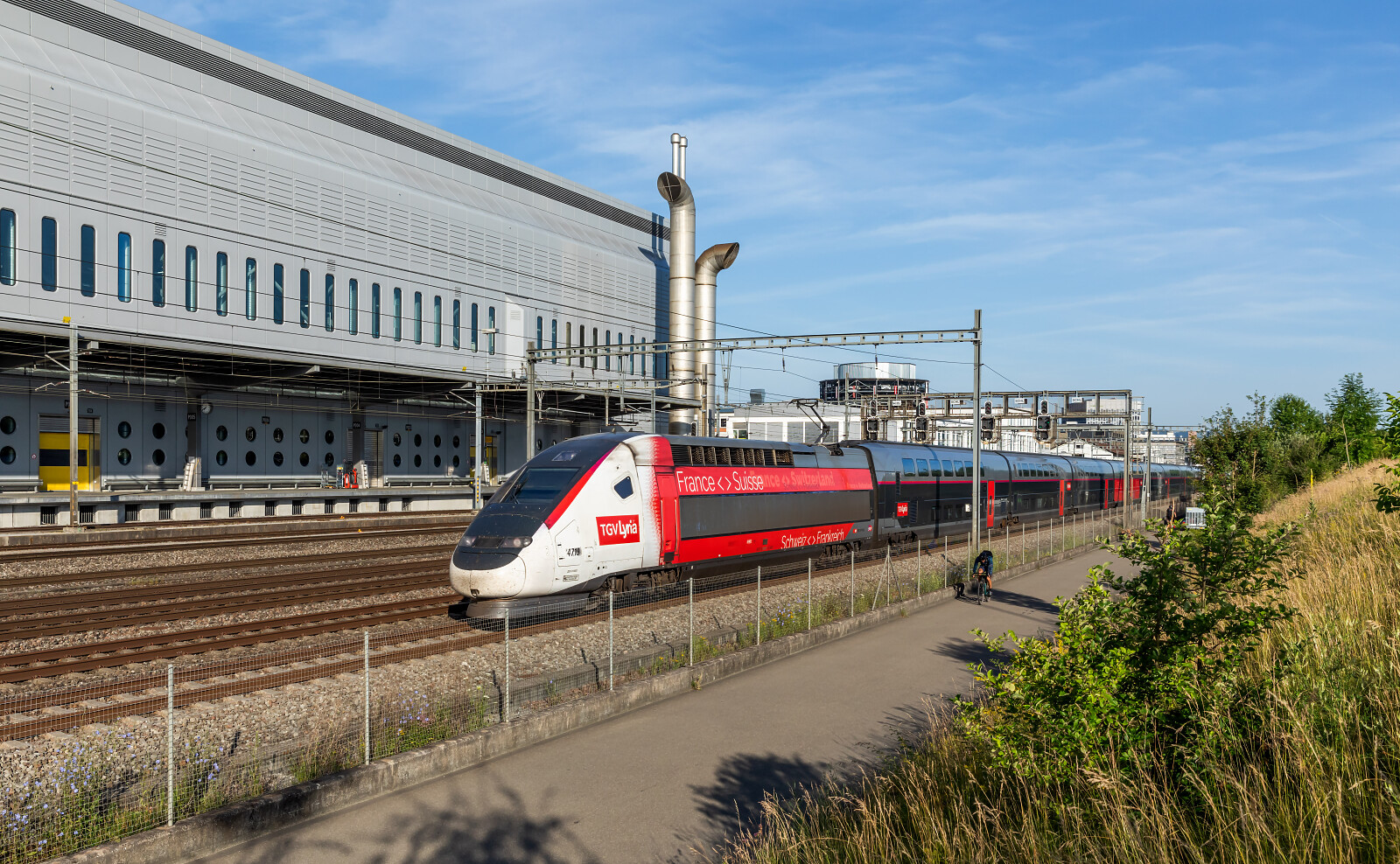 TGV Euroduplex (2N2) 4719 der SNCF (Société Nationale des Chemins de fer Français) zwischen Altstetten und Schlieren, Schweiz